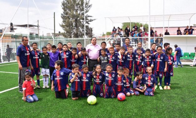 Arranca mega proyecto de construcción de canchas deportivas en SGS.