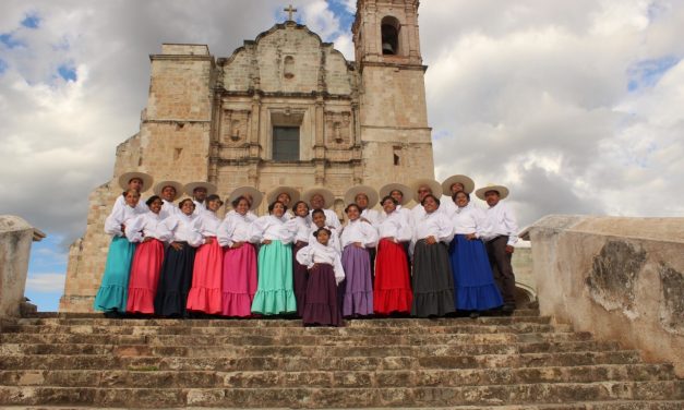 Grupo Teotiteca Divina pondrá a bailar a los potosinos en el Museo del Ferrocarril