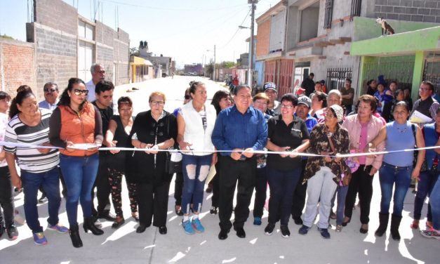 Entrega GHV nueva obra de pavimentación en la Rivas Guillén.
