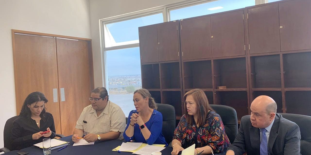 Instalan grupo de trabajo que atenderá a niños y adolescentes en situación migrante.