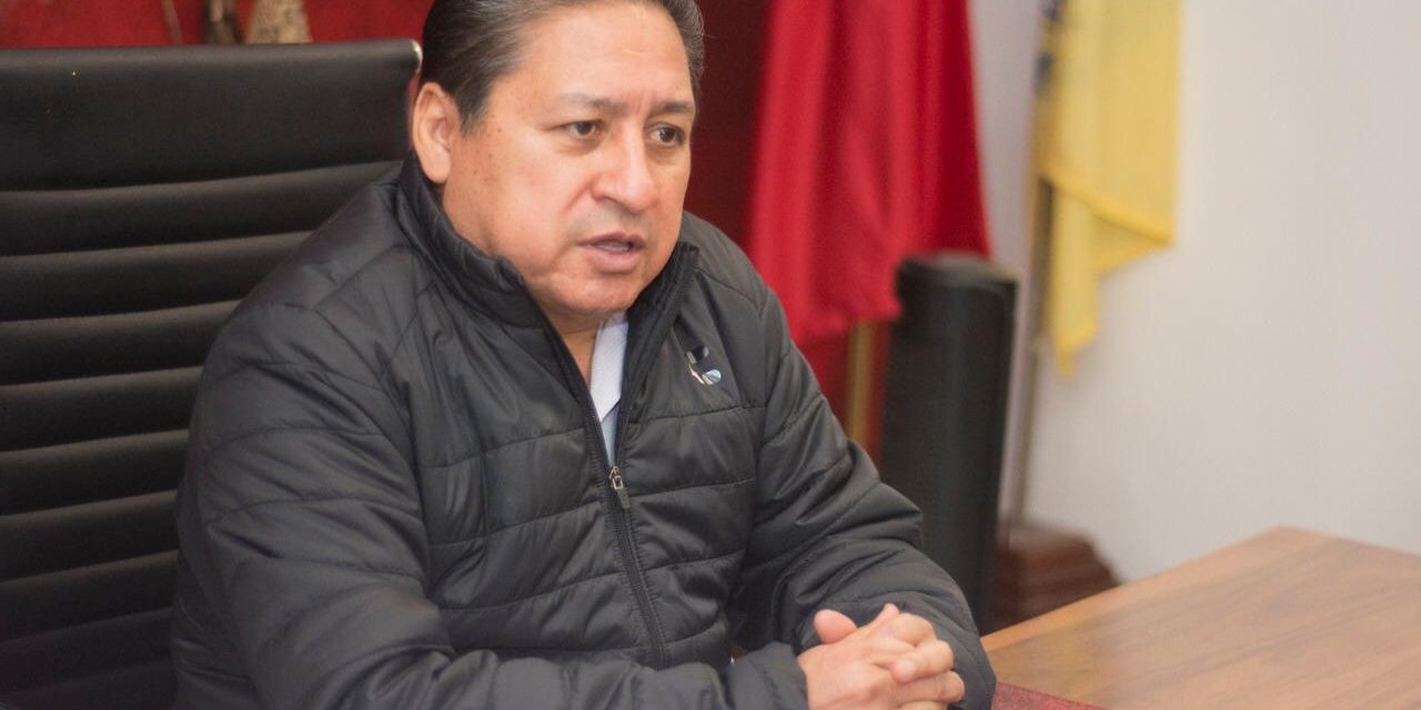 Que Interapas resuelva problema del agua o que renuncie su titular, pide GHV.