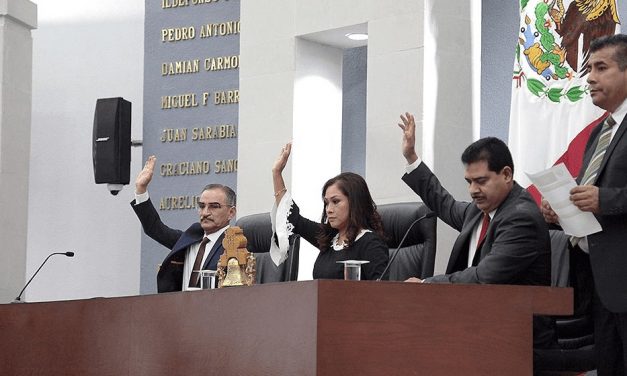 Aprueban diputados convocatoria para elegir titular de la Unidad de Evaluación y Control.