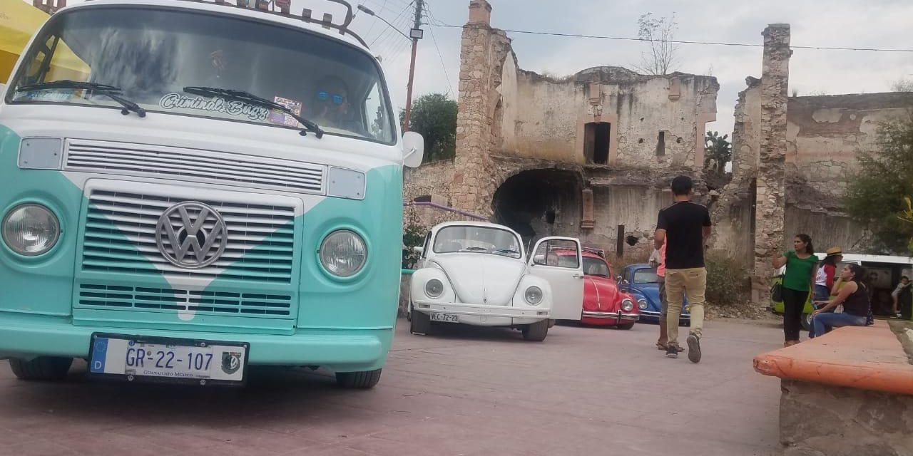 Buena respuesta tuvo el Festival “Vocho Red” en Villa de Reyes.