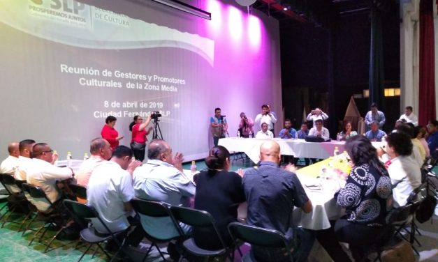 SECULT sostiene reunión de trabajo en la zona media