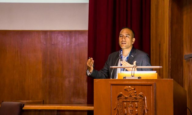 Un 15 por ciento de mujeres presentan complicaciones de parto, señala experto.