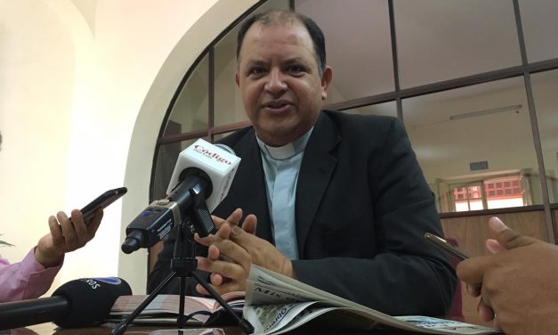 Considera iglesia que mamás potosinas piden seguridad más que regalos.