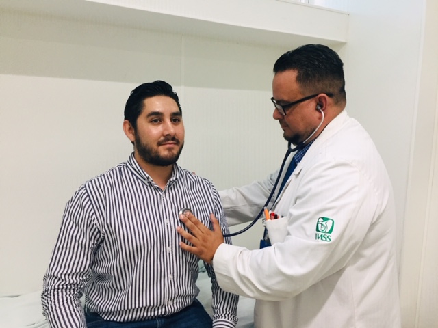Con algunas dificultades logra IMSS atender demanda de servicios.