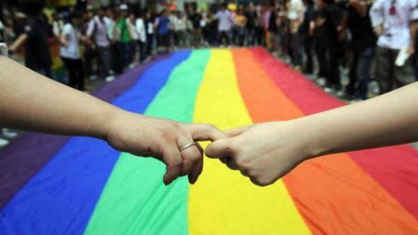 Circula en rede sociales amenazas contra personas transgénero y homosexuales tras cambios en la ley.