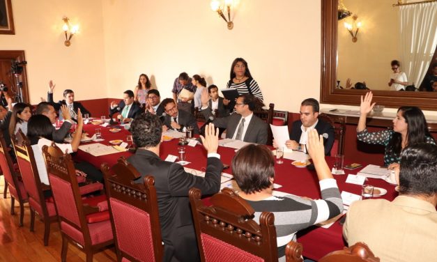 Aprueban en cabildo pensión para ex policía municipal