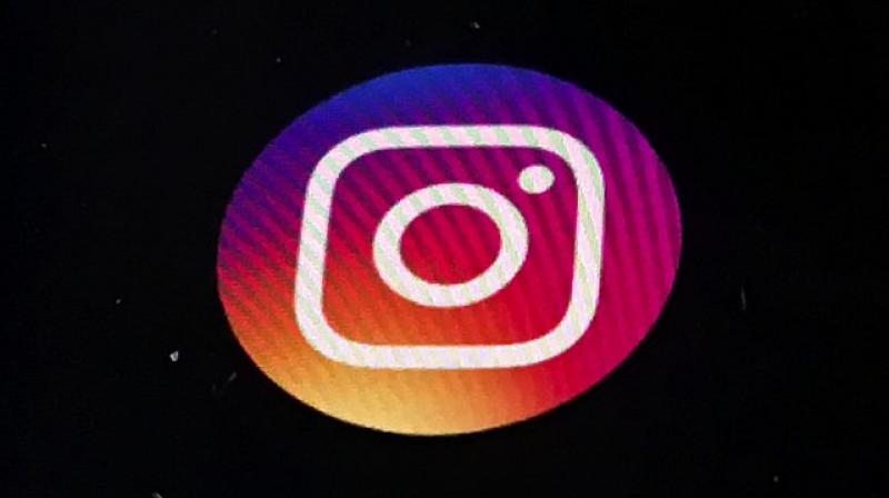 Se suicida tras una encuesta en Instagram si debía hacerlo
