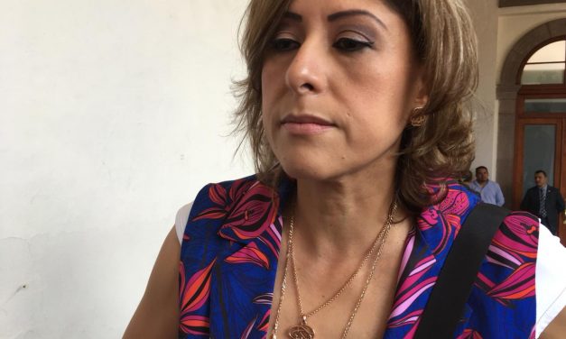 Piden a la federación que regresen becas para cubrir atención medica en comunidades.
