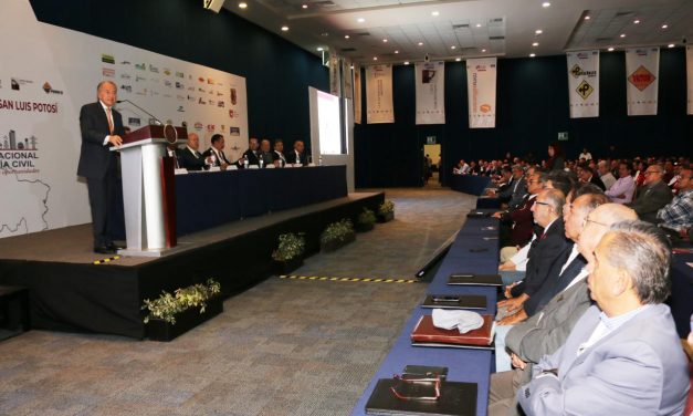SCT federal buscará con gobierno estatal conclusión de la Valles-Tamazunchale.