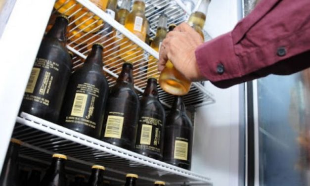 Diputados buscan adecuar Ley de Bebidas Alcohólicas.