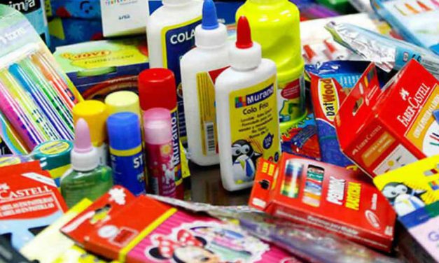 Advierte SEGE a escuelas no condicionar inscripción por compra de útiles.