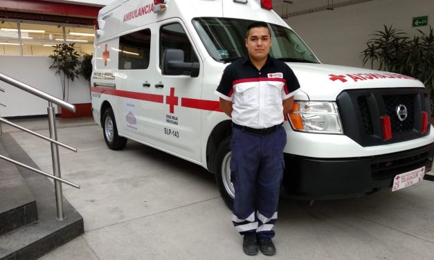 Reconoce Cruz Roja labor de su cuerpo de socorristas.