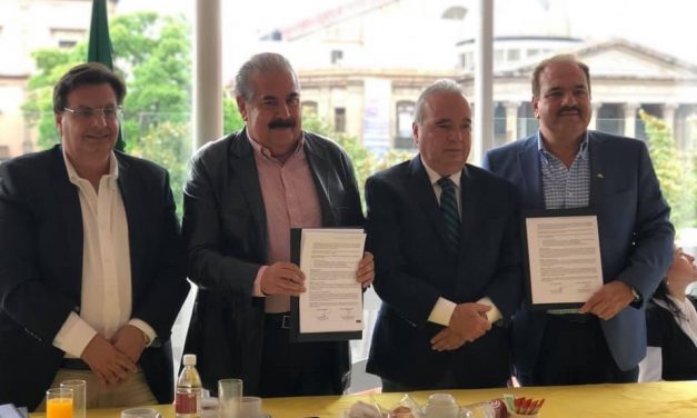 Establece Conalep convenio con sector de servicios local.