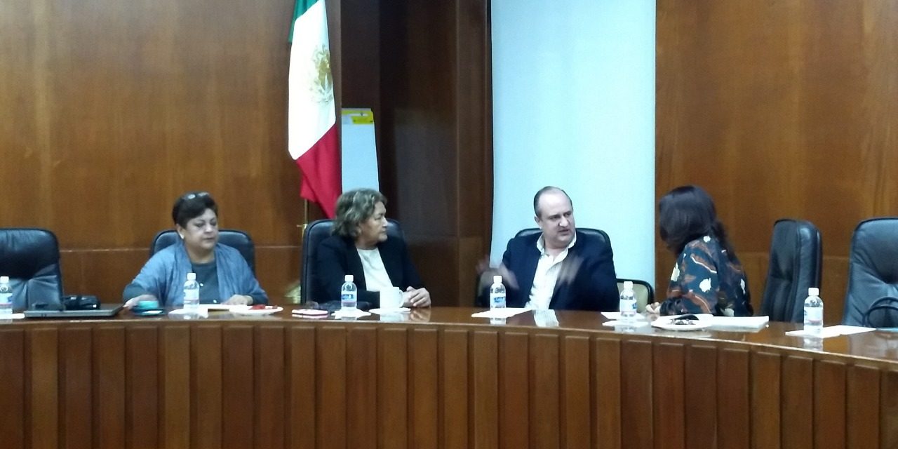 Presenta titular de la SEDARH informe de temporada de estiaje a diputados.
