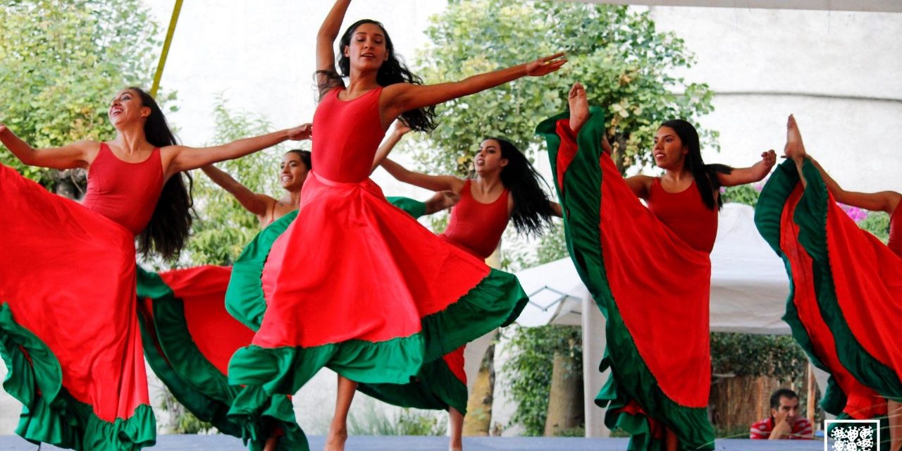 IPBA celebró 64 años de enseñanza artística.
