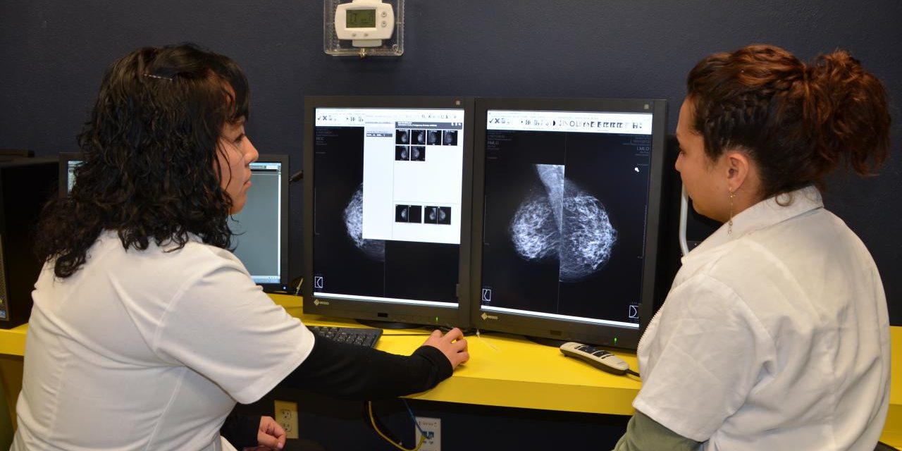 Llama SS a prevenir cáncer de mama.