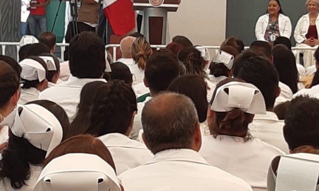 Continúa gira de AMLO por SLP