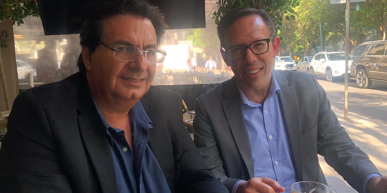 Esper Sulaimán se reúne con líderes del segmento de la industria del Turismo.