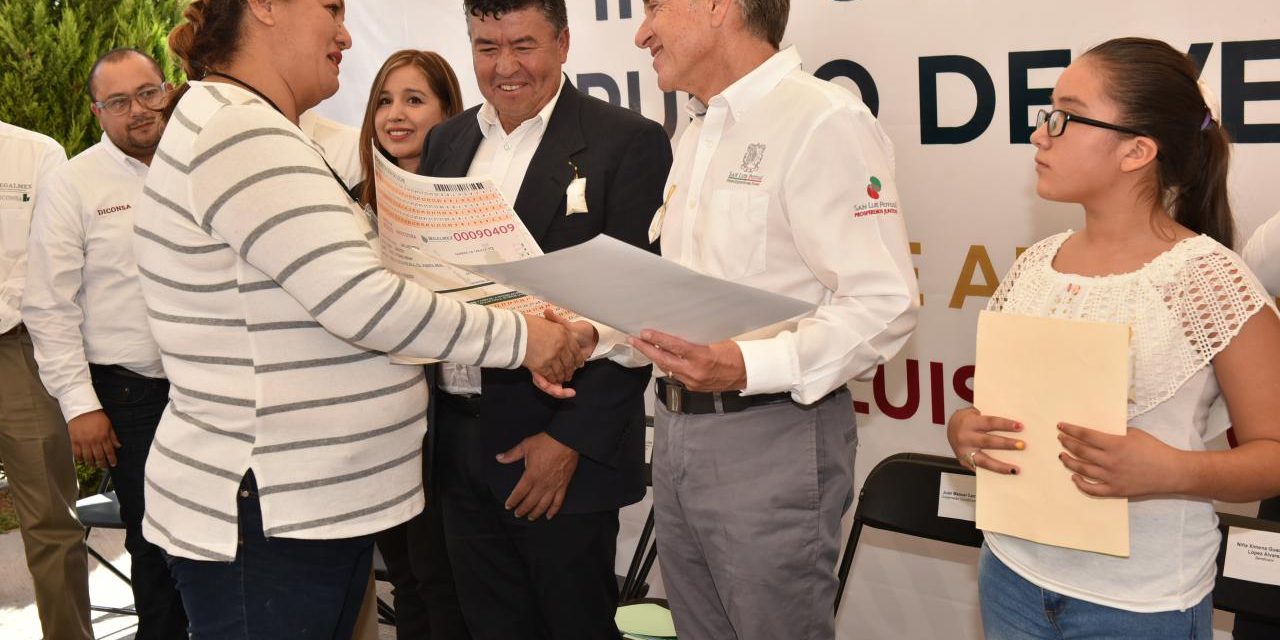 SEGALMEX reconoce labor de JM Carreras por el programa Mi Lechería Bonita.