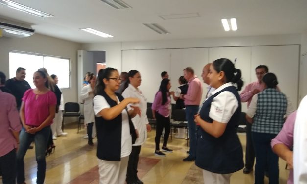 Oficialía mayor capacitó a personal del Hospital General de Soledad en “Solución de Conflictos”