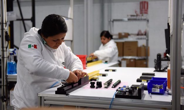 Avanza SLP en ingreso laboral per cápita.