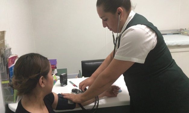 Llama IMSS atender a tiempo hipertensión para prevenir infartos.