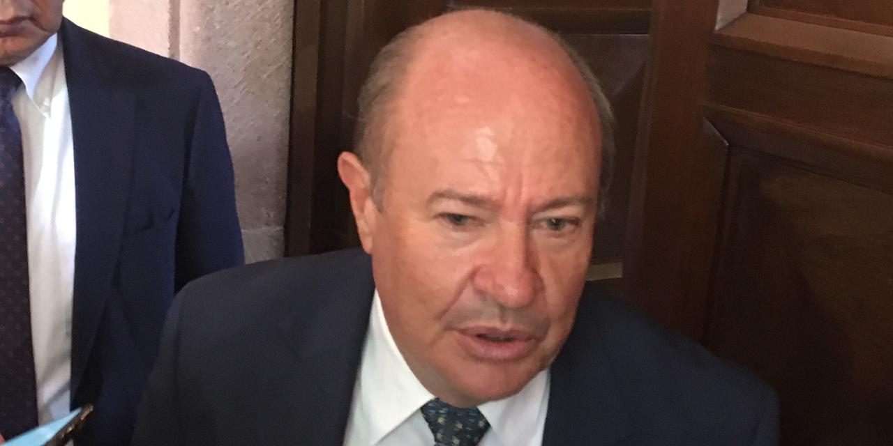 Cuotas en la UASLP deben cobrarse señala Rector.