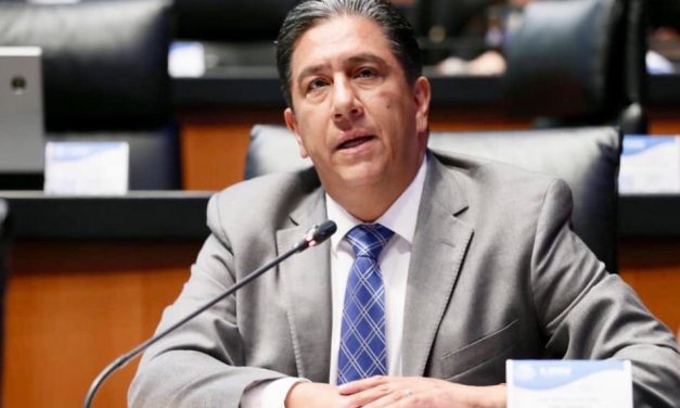 Ayuntamientos de SLP omisos en AVG: Senador Gama Bazarte