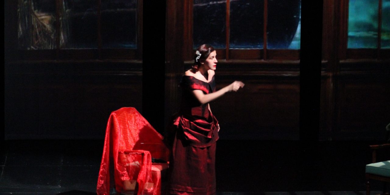 Se presentó “Perros del Monasterio” en el Teatro Polivalente