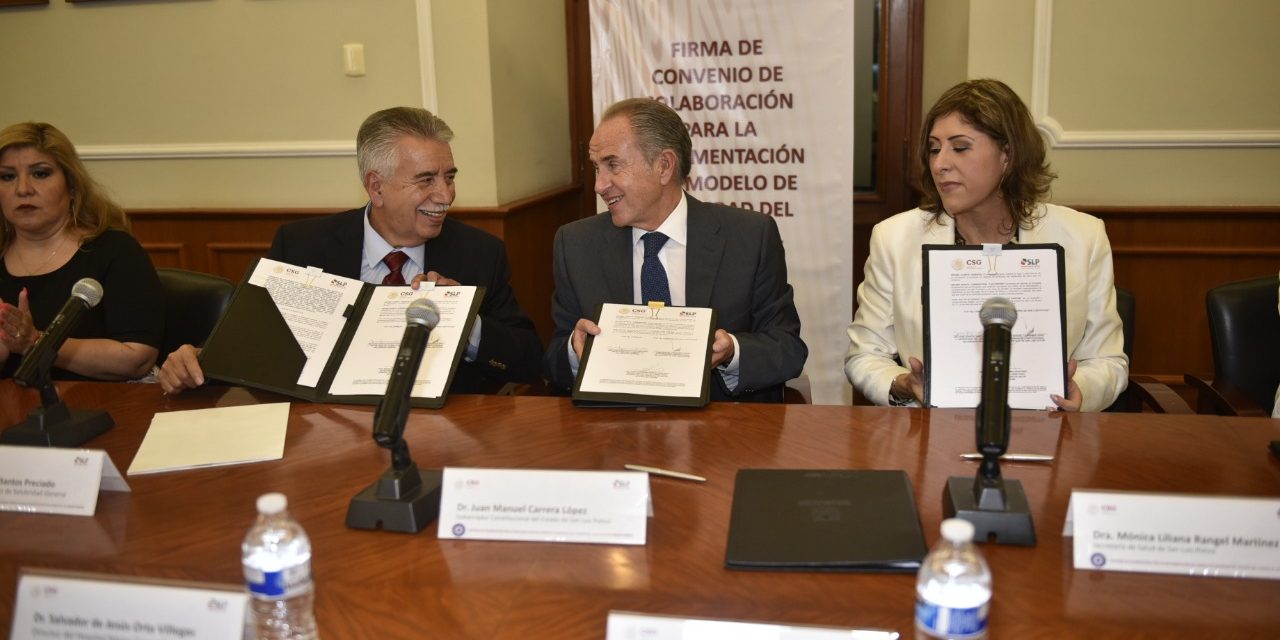SLP firma convenio para mejorar calidad de servicios de salud.