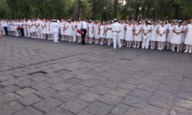 Suma Cruz Roja a desfile de Independencia a mil 400 voluntarios.