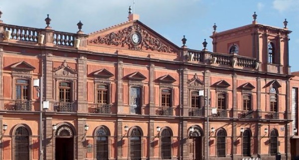 Acreditadas con calidad todas las carreras en la UASLP.