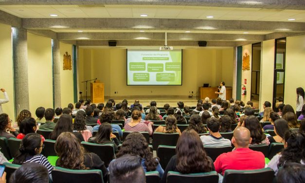 Facultad de Ciencias Químicas de la UASLP organizó 1ª Feria de Posgrados.