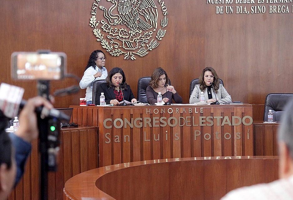 Buscará Congreso marco legal para atacar violencia contra la mujer.