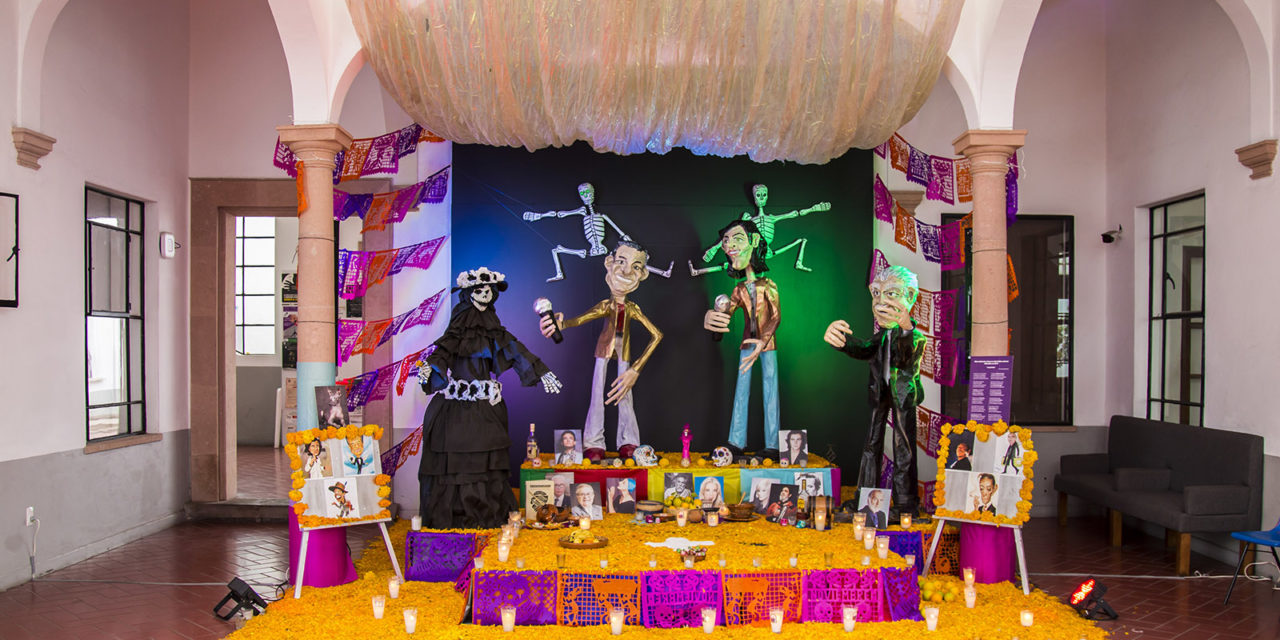UASLP rinde homenaje al artista plástico Francisco Toledo con Altar de día de Muertos