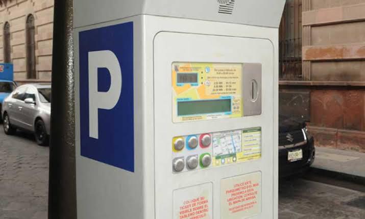 Niega tesorero  privilegios para  no pagar parquímetros.