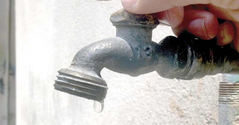 Congreso a la espera de solicitudes para aumento a tarifas del agua.