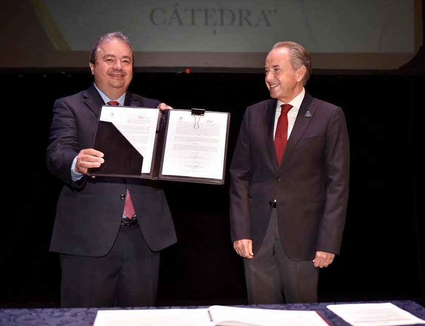 JMCL asiste a apertura del Instituto Universitario de Ciencias Penales y Forenses de la FGESLP