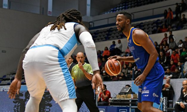 CB Santos no tiene piedad de Ángeles y se lleva la serie.