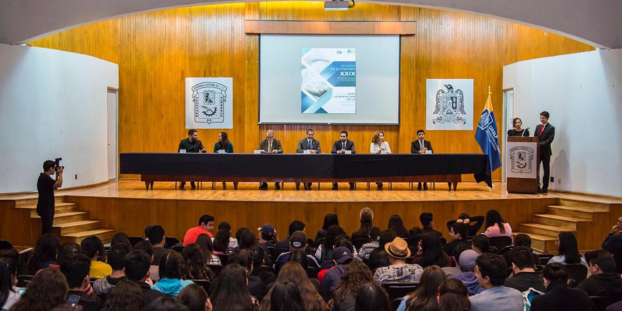 Inició la XXIX Semana de Economía en la UASLP.