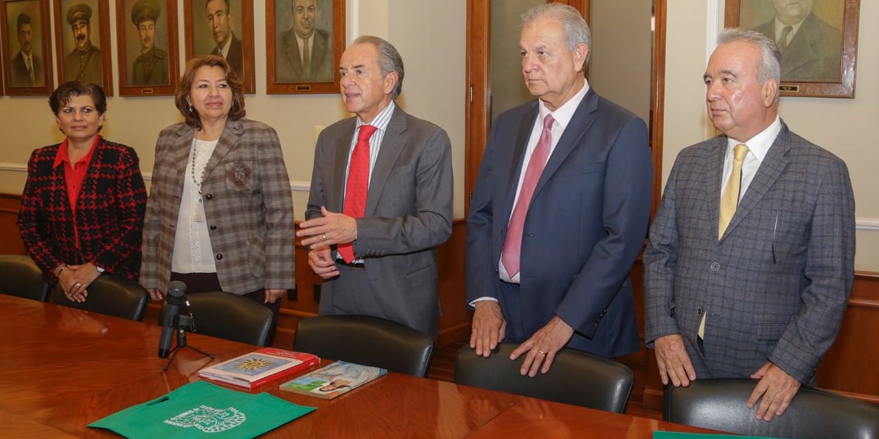 Avanza la educación en México con la digitalización de libros de texto: JM Carreras.