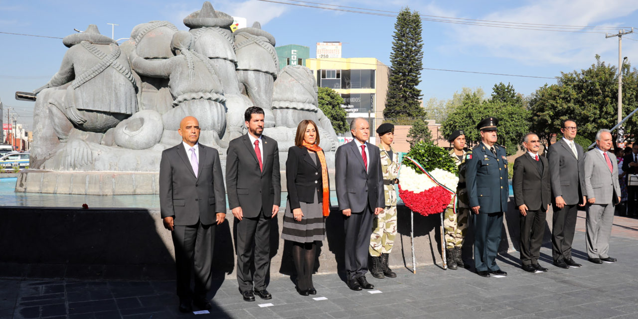 Conmemoran autoridades el Centésimo Noveno Aniversario de la Revolución.
