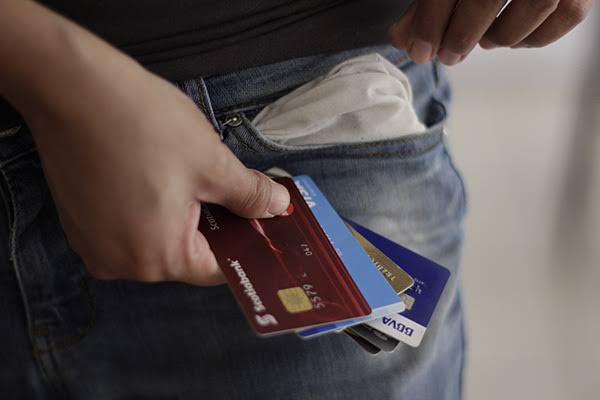 Asegura SSPE a presunta banda de asaltantes de usuarios de tarjetas bancarias.