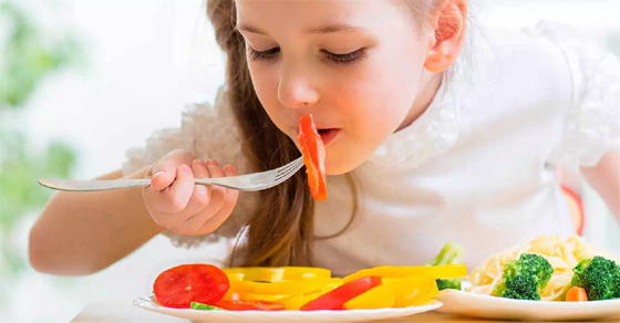 Emite SS recomendaciones de nutrición en la infancia para esta temporada invernal