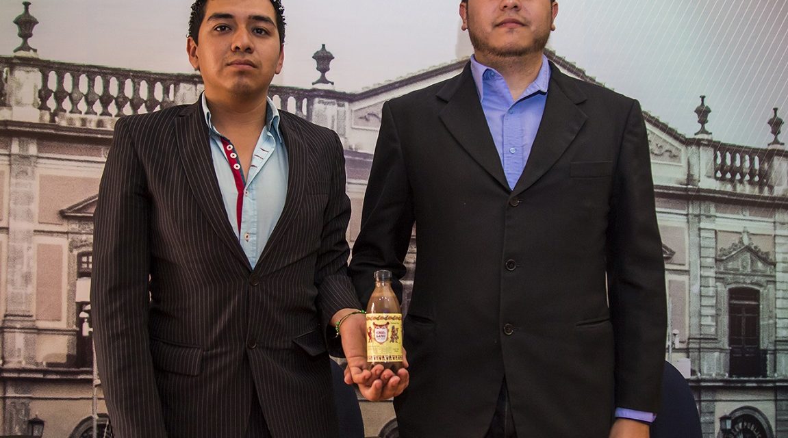 Universitarios proyectan bebida a base de cacao denominada: Chilate