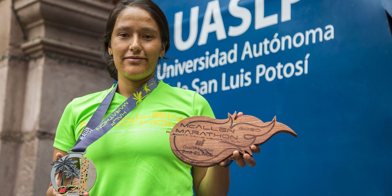 Universitaria ocupa segundo lugar en Maratón de McAllen