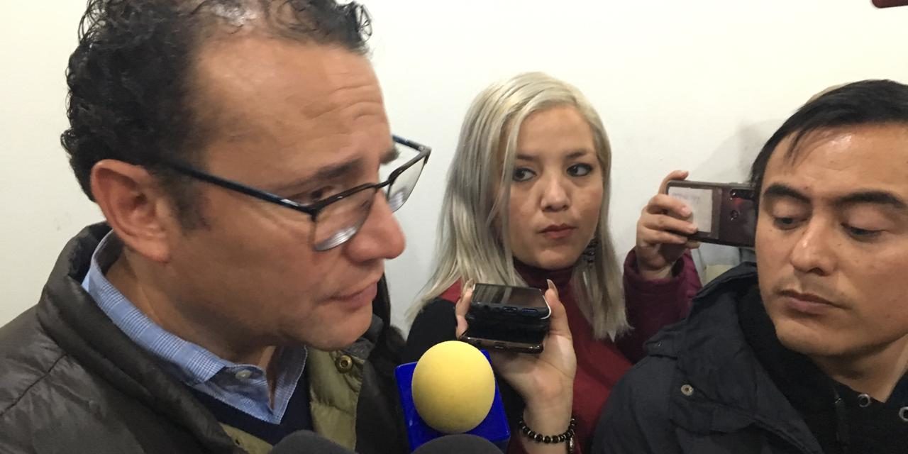 Tras supuestos bonos en el Interapas, Descarta Nava cesar a Purata.